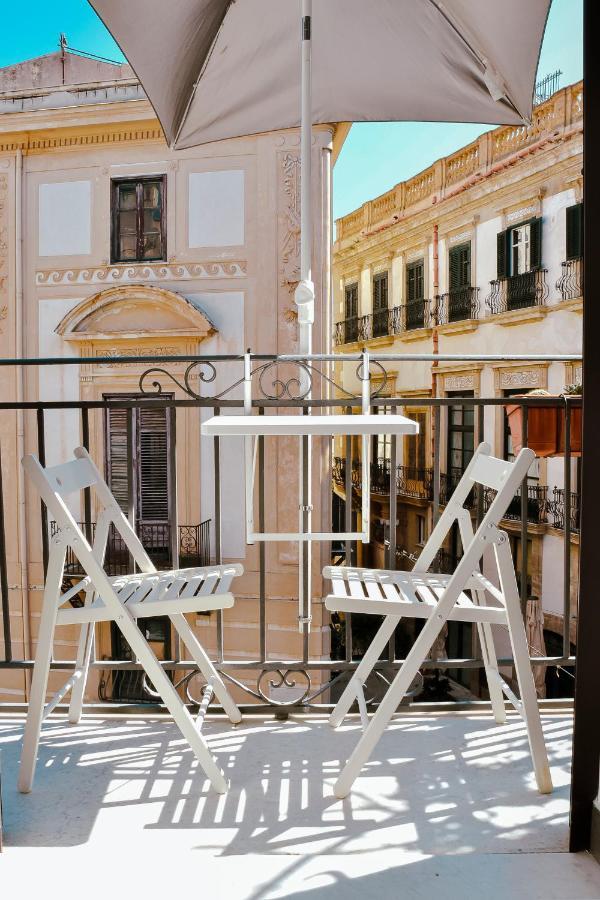 Rooms 19 - Rooms And Breakfast Palermo Eksteriør bilde