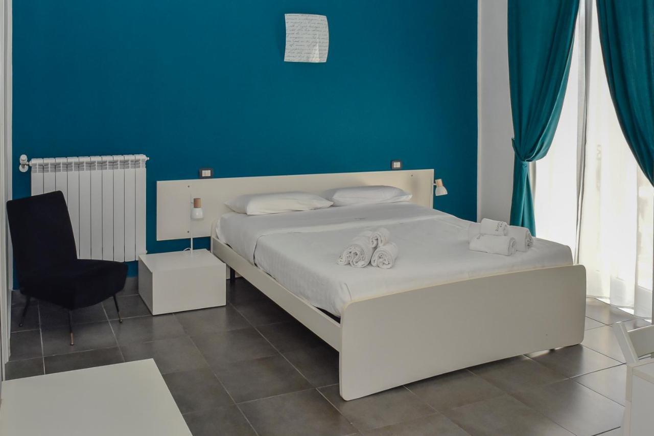 Rooms 19 - Rooms And Breakfast Palermo Eksteriør bilde
