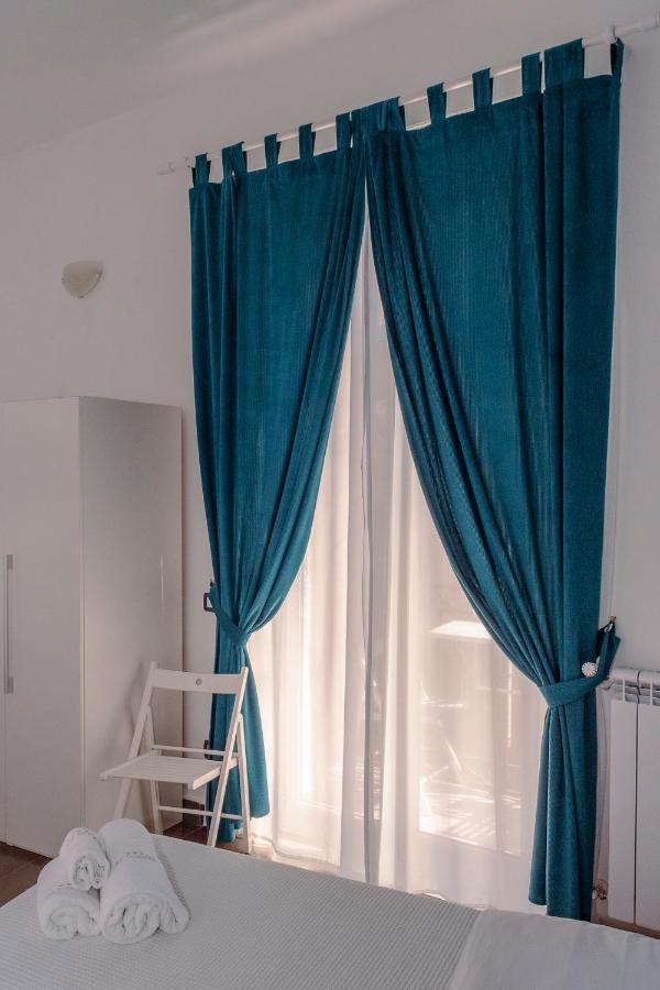 Rooms 19 - Rooms And Breakfast Palermo Eksteriør bilde